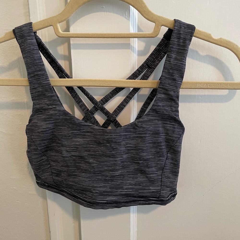Lululemon sports bra. Size 4.